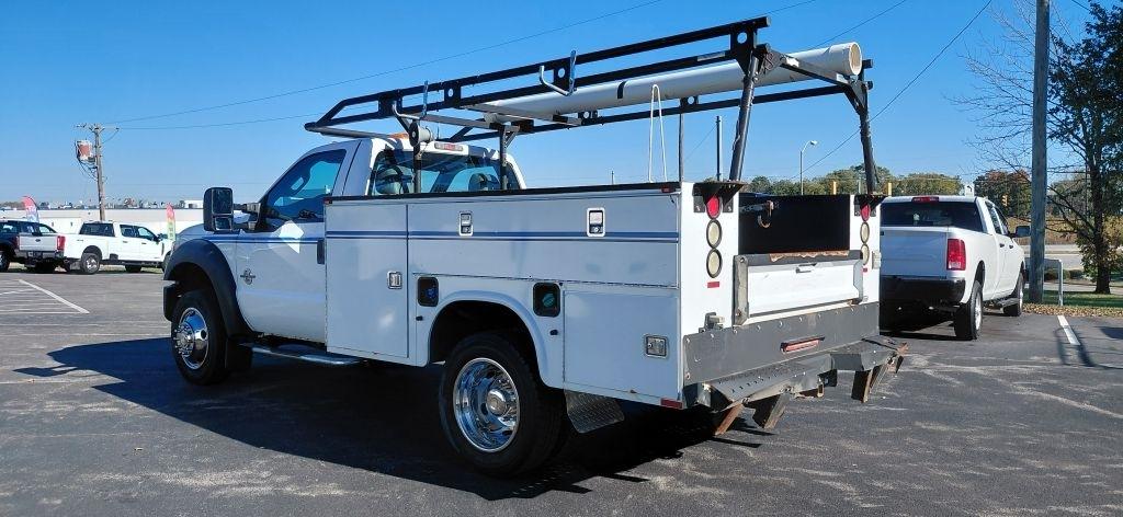 Ford F-550 Regular Cab DRW 2WD 2012