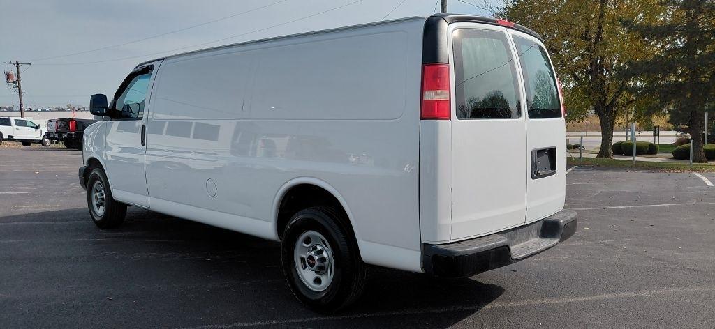 GMC Savana G3500 Extended Cargo 2014