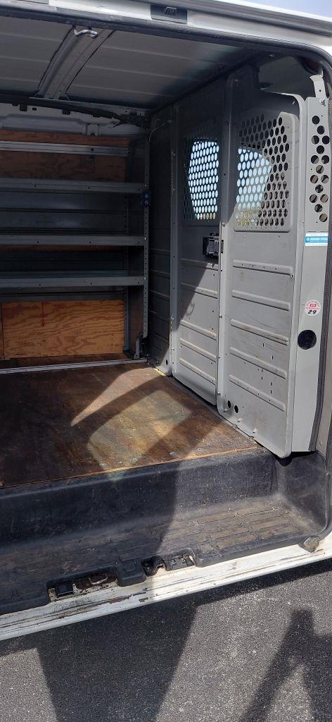 GMC Savana G3500 Extended Cargo 2014