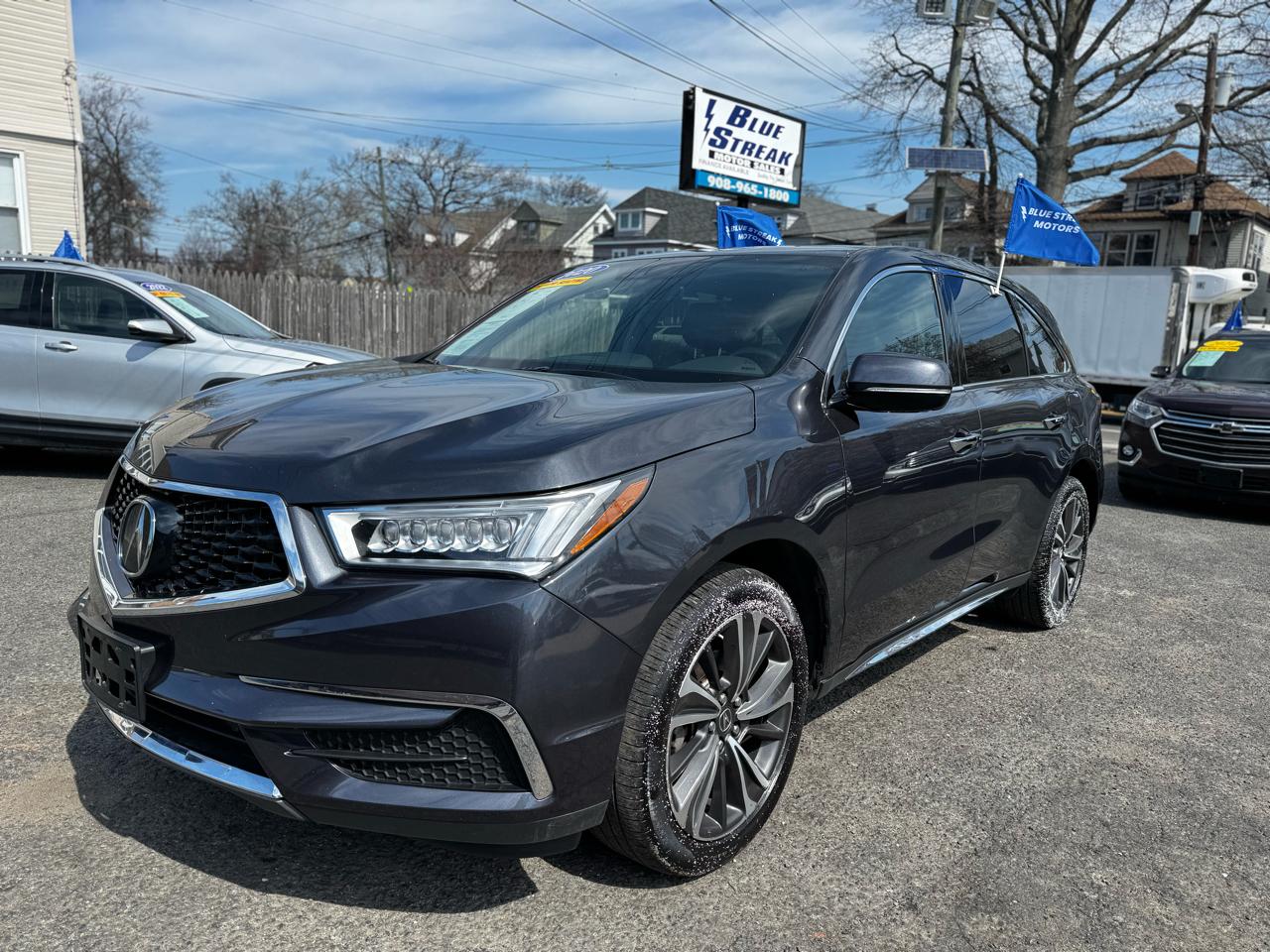 View vehicle photo 5