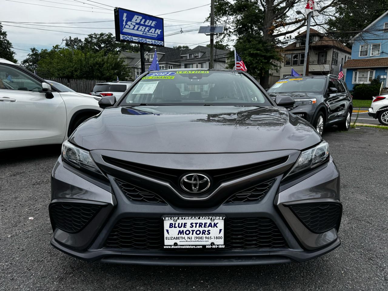 View vehicle photo 2