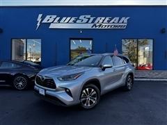 2022 Toyota Highlander 