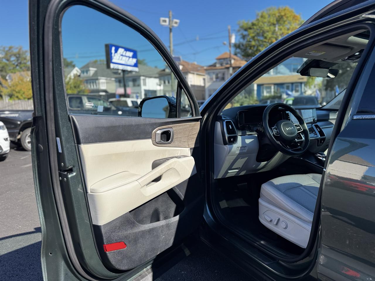 2022 Kia Sorento X-Line EX - Photo 17