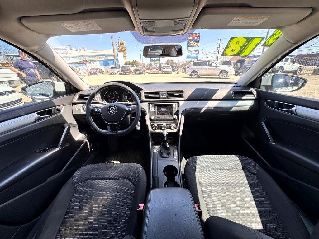 Volkswagen Passat S 2018 Volkswagen Passat S 2018
