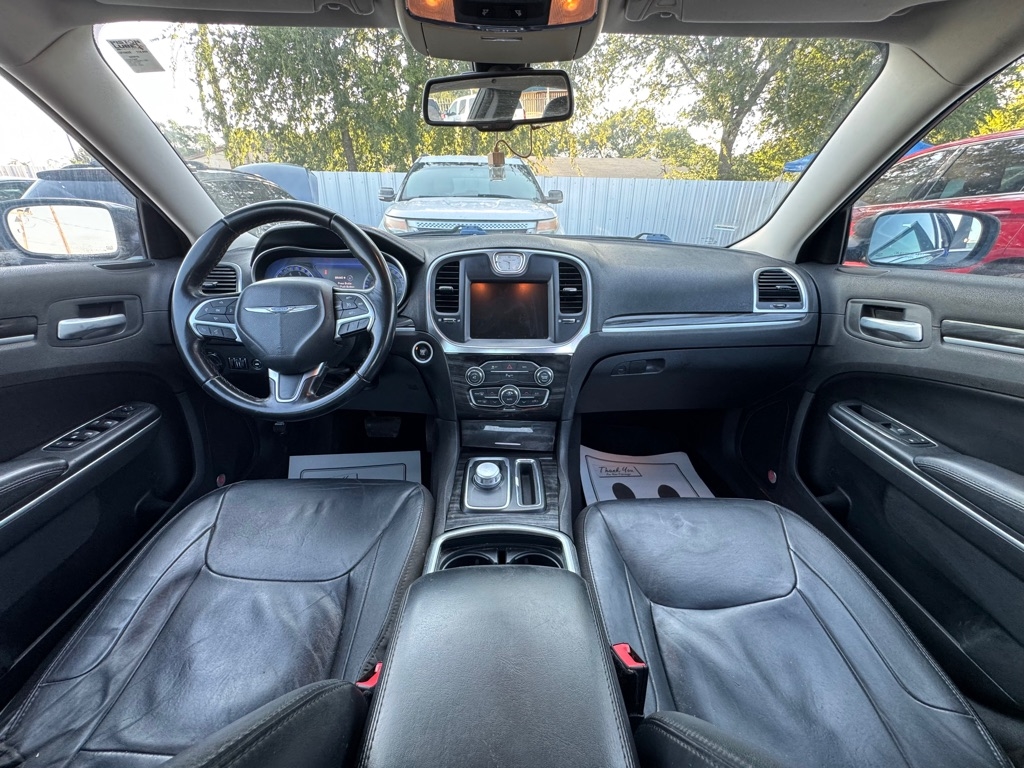 Chrysler 300 Limited RWD 2015 Chrysler 300 Limited RWD 2015