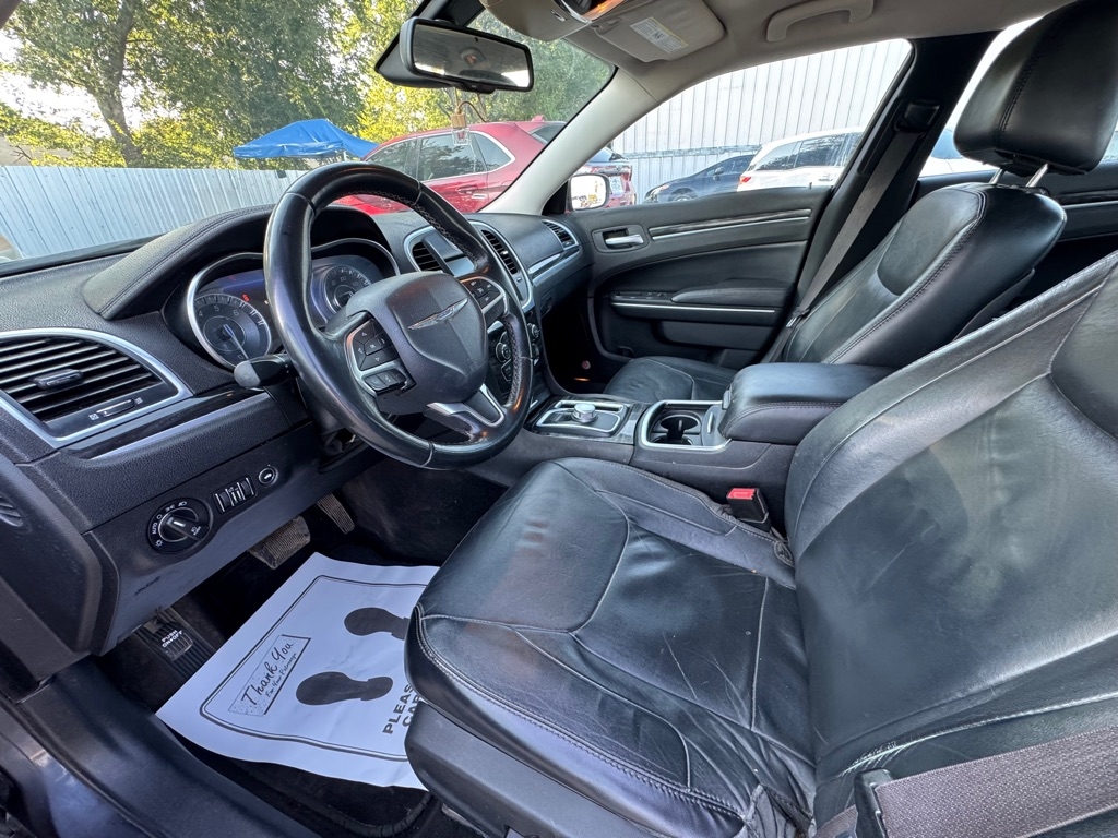 Chrysler 300 Limited RWD 2015 Chrysler 300 Limited RWD 2015