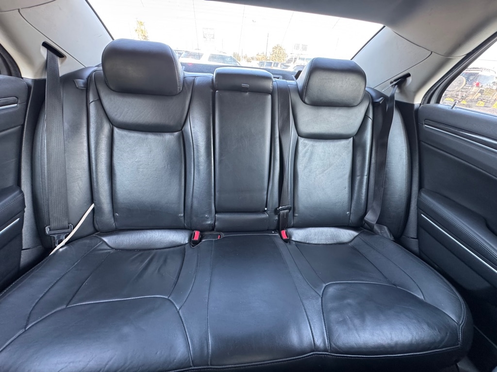 Chrysler 300 Limited RWD 2015 Chrysler 300 Limited RWD 2015