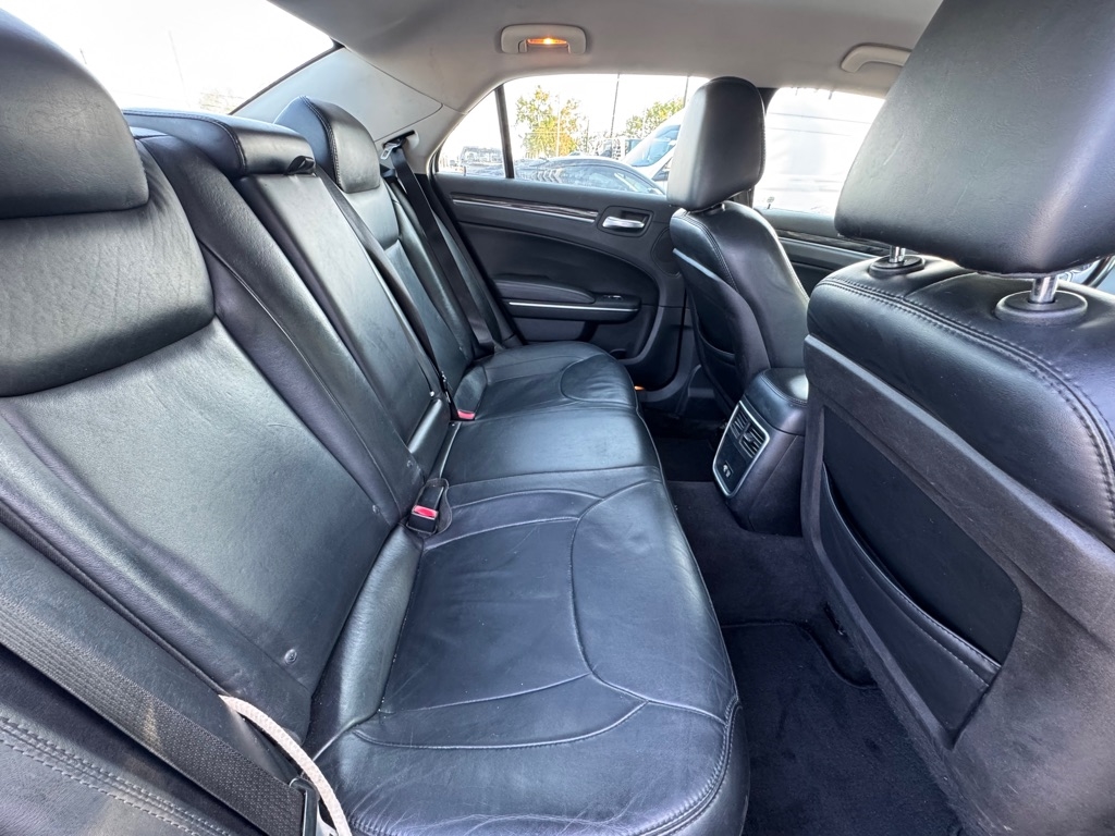 Chrysler 300 Limited RWD 2015 Chrysler 300 Limited RWD 2015