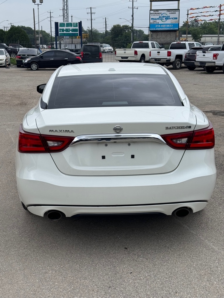 Nissan Maxima 3.5 S 2017 Nissan Maxima 3.5 S 2017