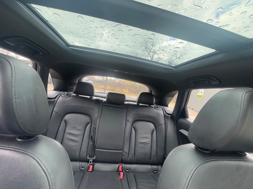 Audi Q3 Prestige quattro 2016 Audi Q3 Prestige quattro 2016