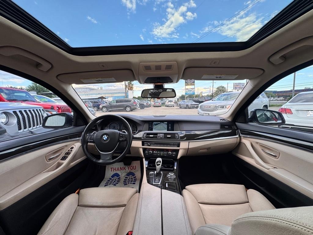 BMW 5-Series 535i 2011