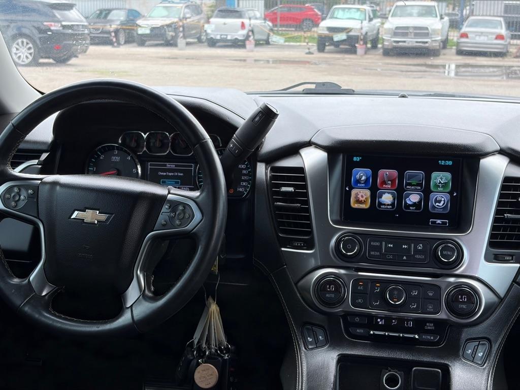 Chevrolet Suburban LT 4WD 2017