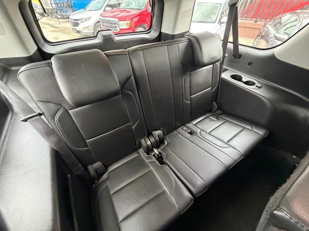Chevrolet Suburban LT 4WD 2017