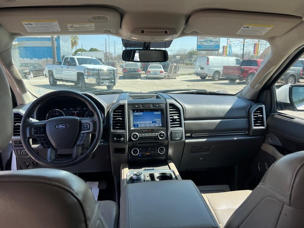 Ford Expedition XLT 2WD 2018