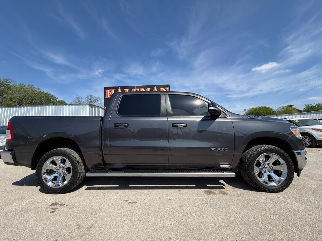 RAM 1500 Big Horn Crew Cab SWB 4WD 2022