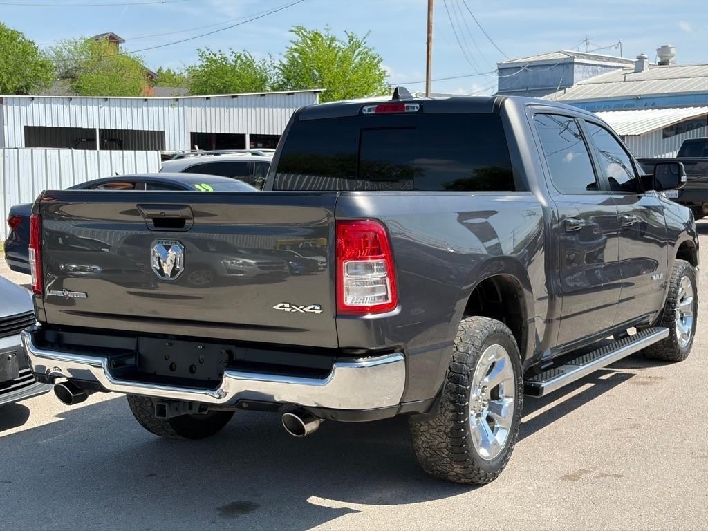 RAM 1500 Big Horn Crew Cab SWB 4WD 2022