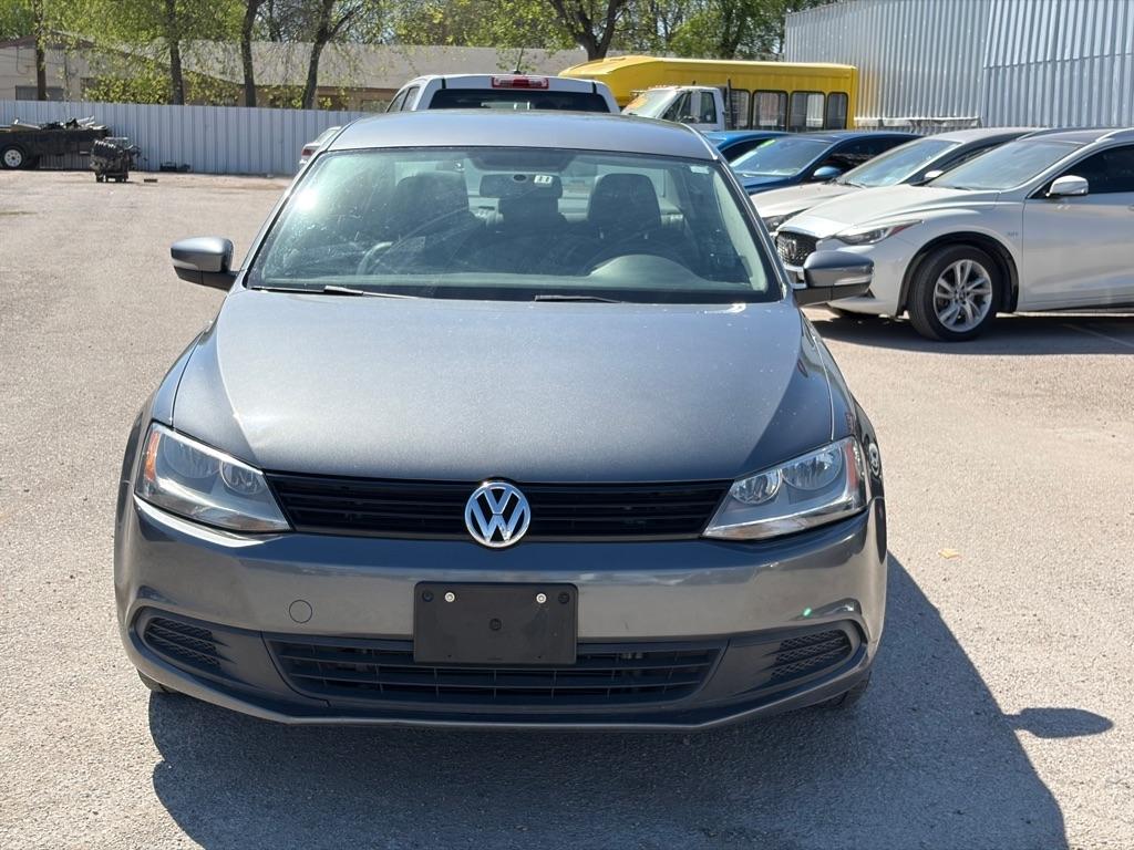 Volkswagen Jetta SE 2012