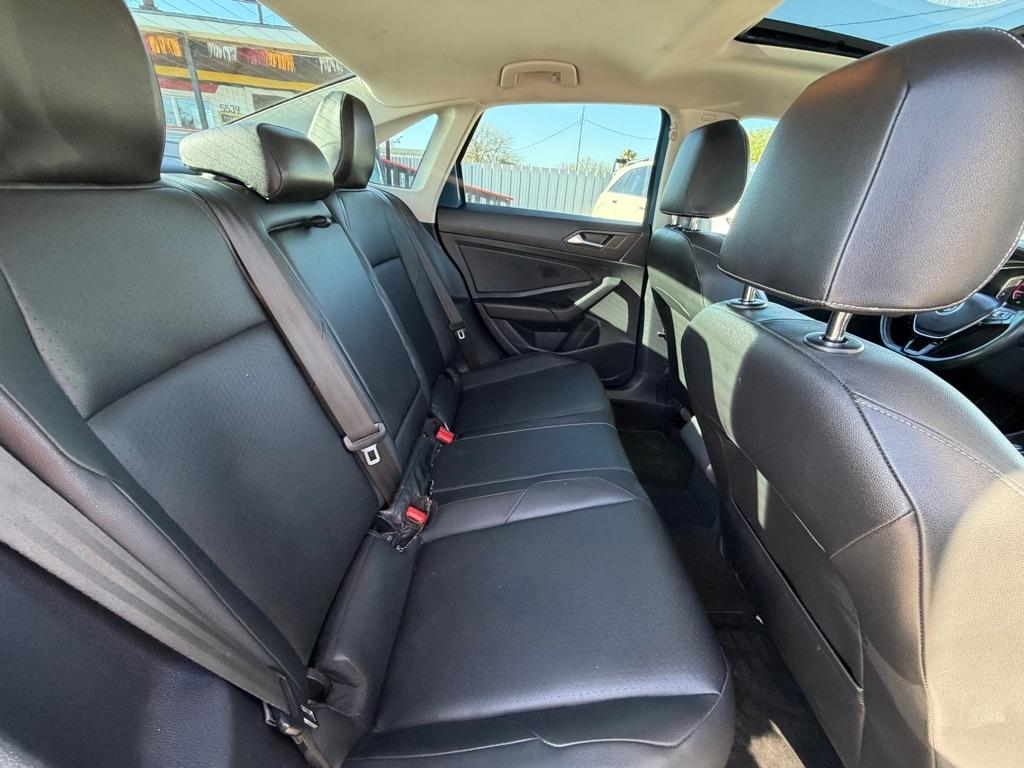 Volkswagen Jetta 1.4T SEL 8A 2019