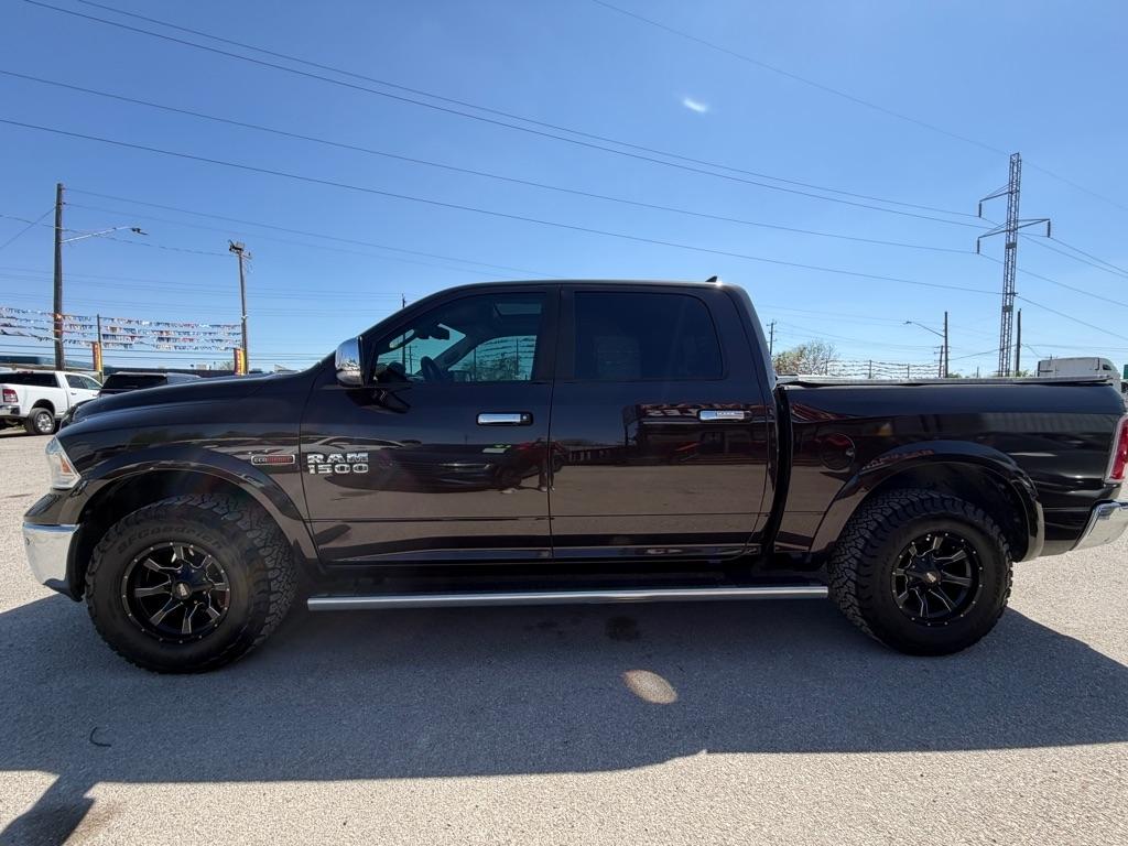 RAM 1500 Laramie Crew Cab SWB 2WD 2016