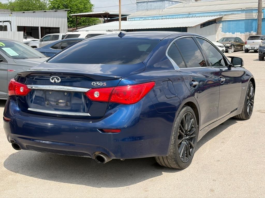 Infiniti Q50 Red Sport 400 2016