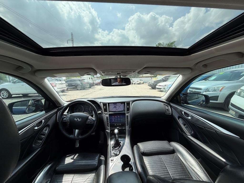 Infiniti Q50 Red Sport 400 2016