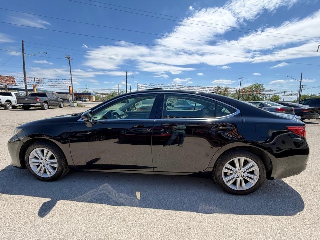 Lexus ES 350 Sedan 2013