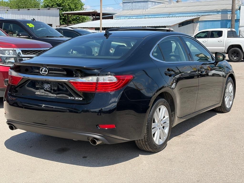 Lexus ES 350 Sedan 2013