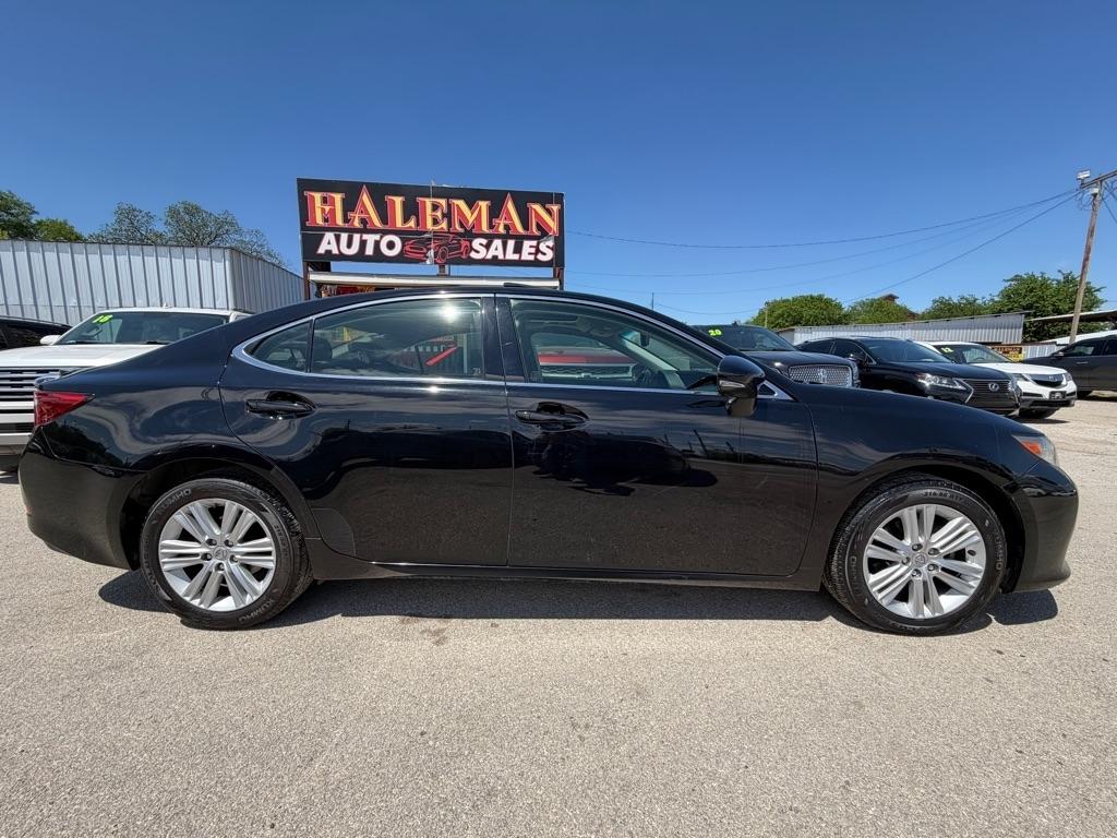 Lexus ES 350 Sedan 2013