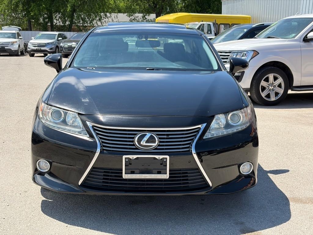 Lexus ES 350 Sedan 2013