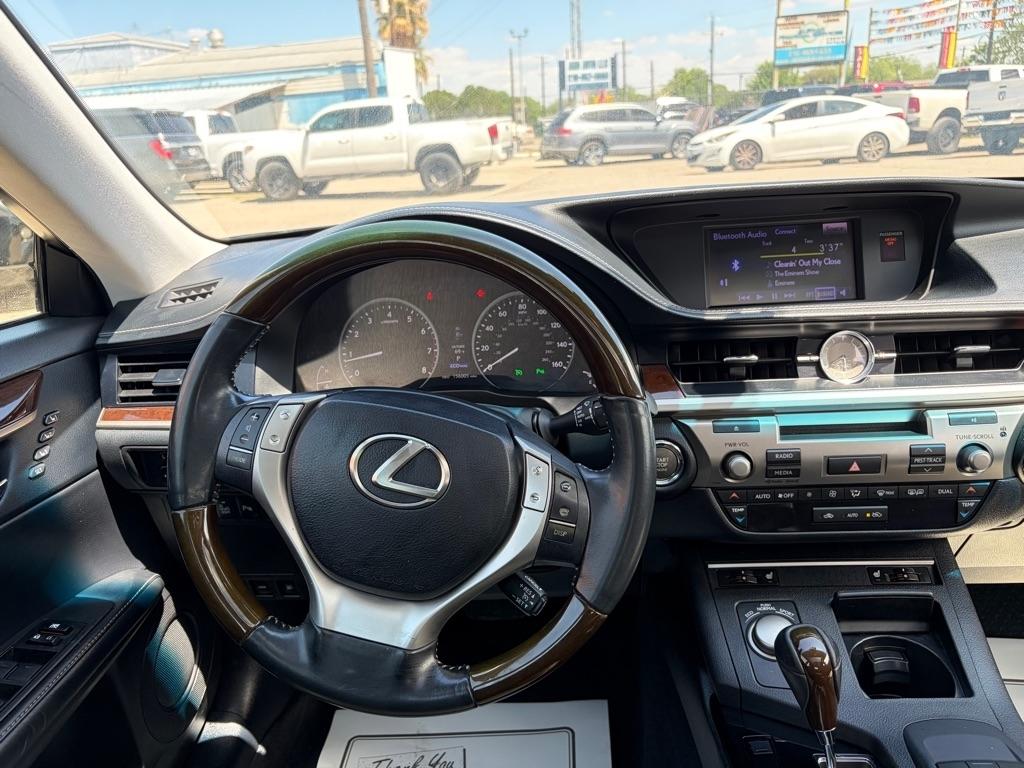 Lexus ES 350 Sedan 2013