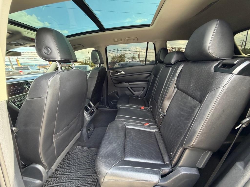 Volkswagen Atlas V6 SEL w/ R-Line 2018