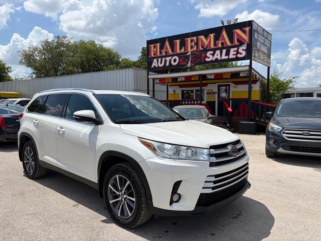 Toyota Highlander SE AWD V6 2019
