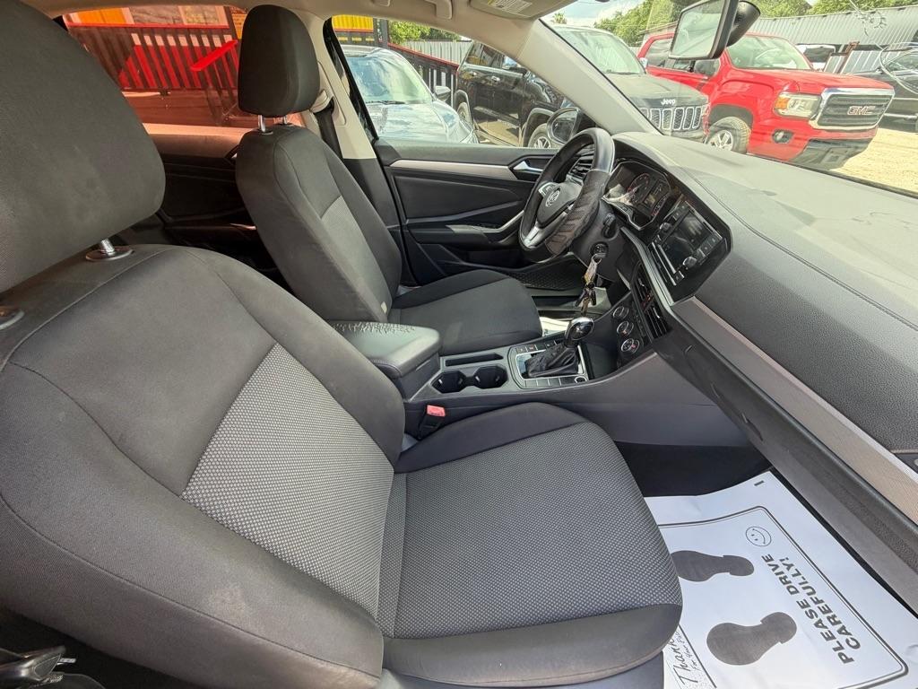 Volkswagen Jetta 1.4T S 8A 2020