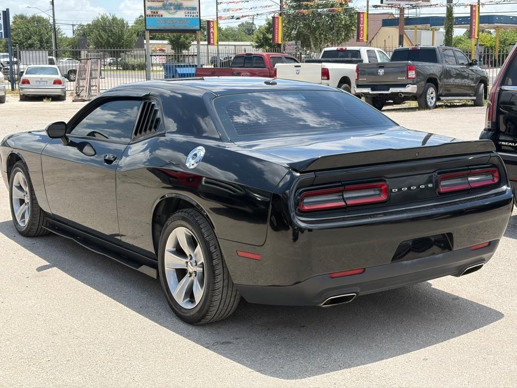 Dodge Challenger SXT 2020