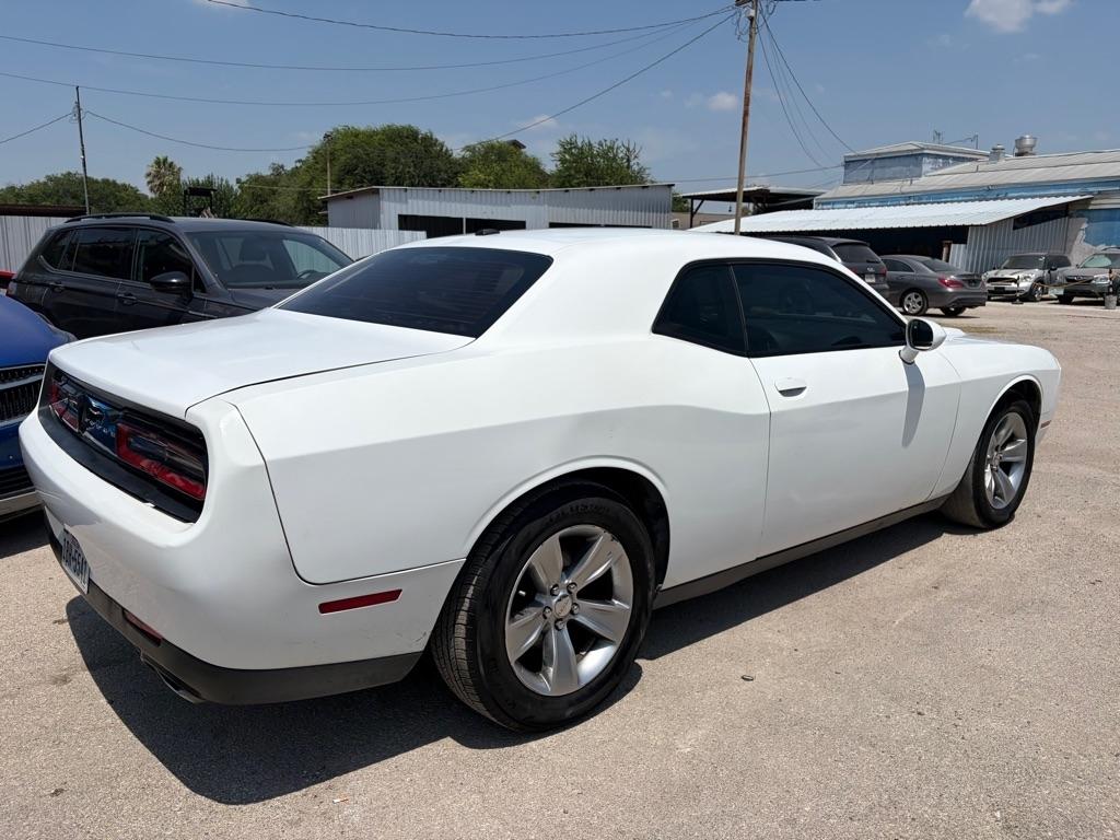 Dodge Challenger SXT 2016