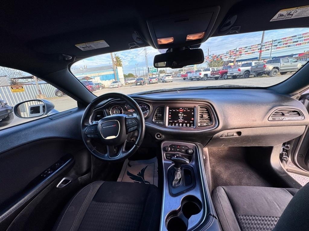 Dodge Challenger SXT 2015