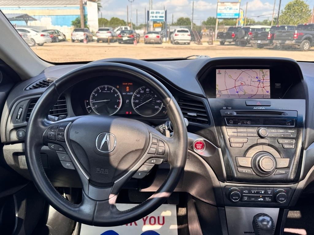 Acura ILX 5-Spd AT w/ Technology Package 2015