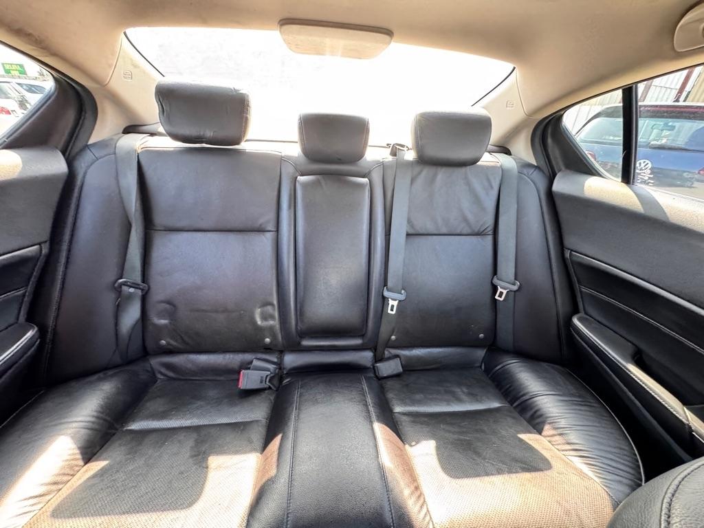 Acura ILX 5-Spd AT w/ Technology Package 2015