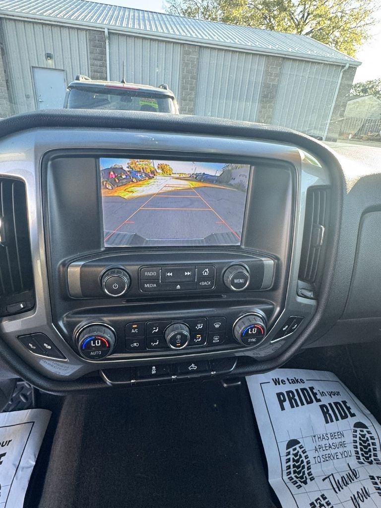 Chevrolet Silverado 1500 LT Double Cab 4WD 2015 Chevrolet Silverado 1500 LT Double Cab 4WD 2015
