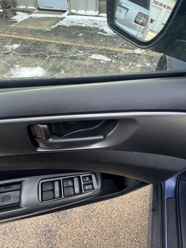 Subaru Forester 2.5X 2012