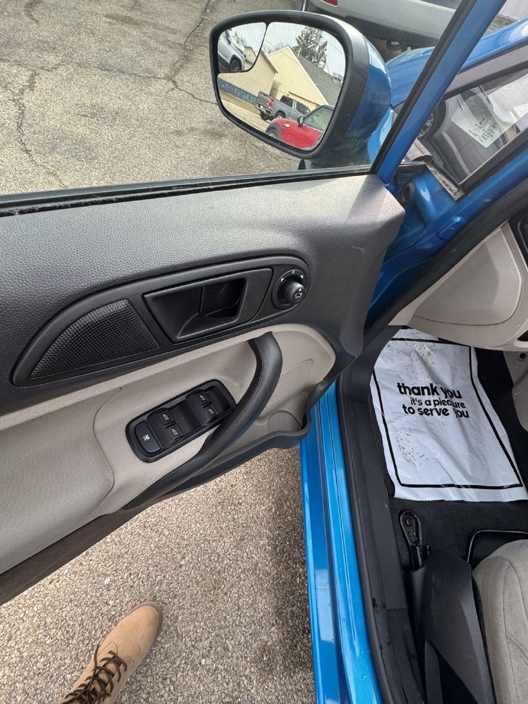 Ford Fiesta SE Hatchback 2017