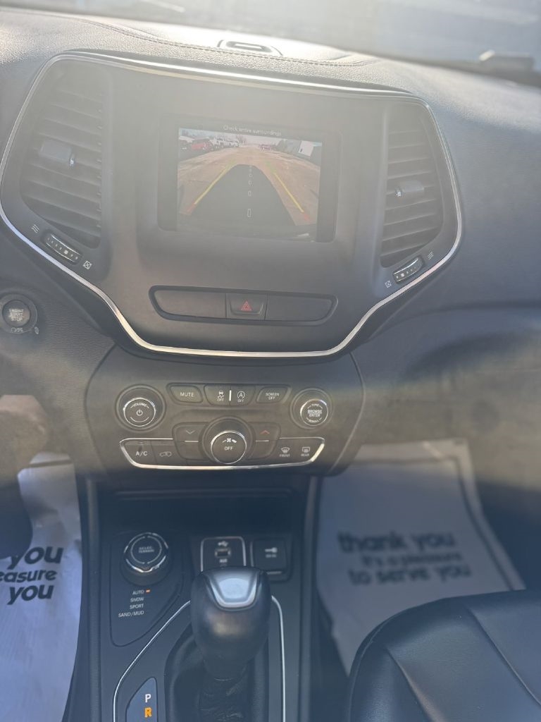 Jeep Cherokee Latitude Plus 4WD 2019