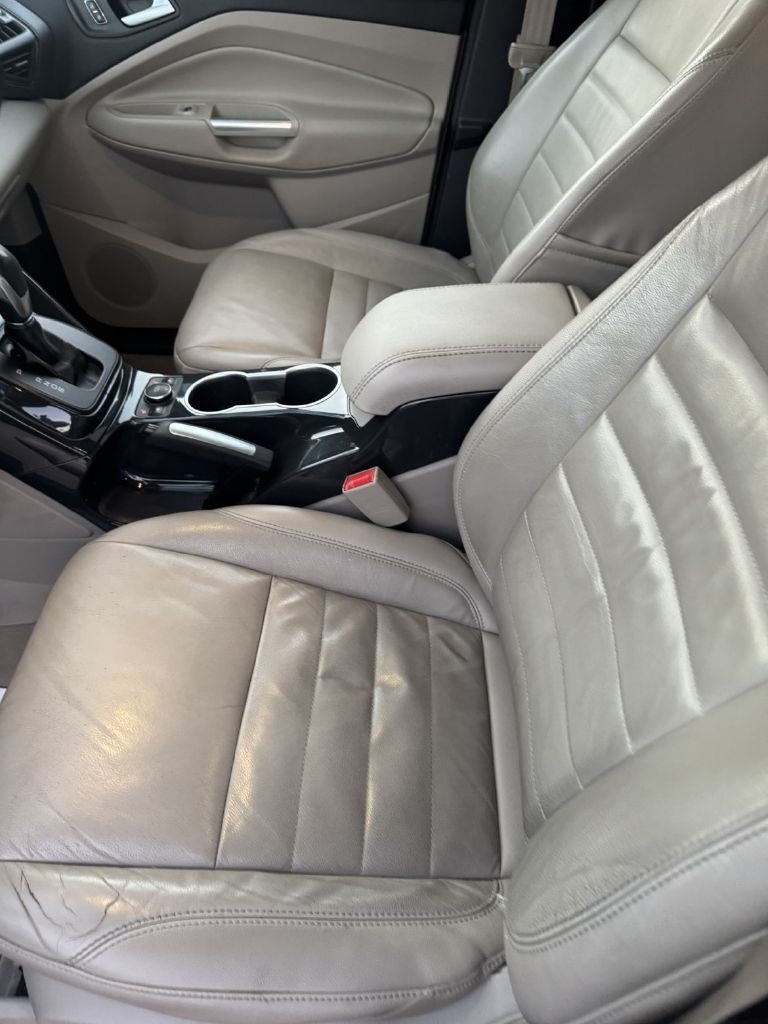 Ford Escape Titanium 4WD 2015