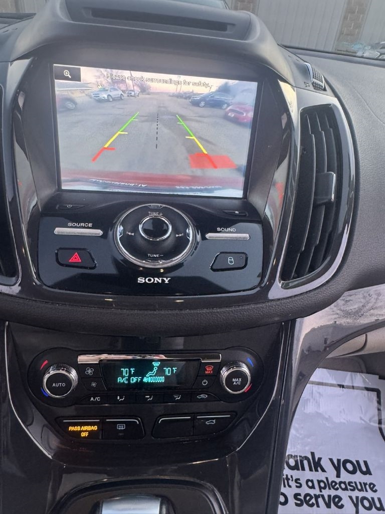 Ford Escape Titanium 4WD 2015