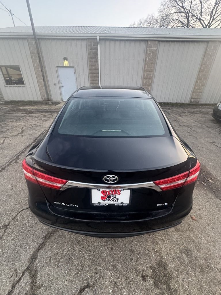 Toyota Avalon XLE 2013
