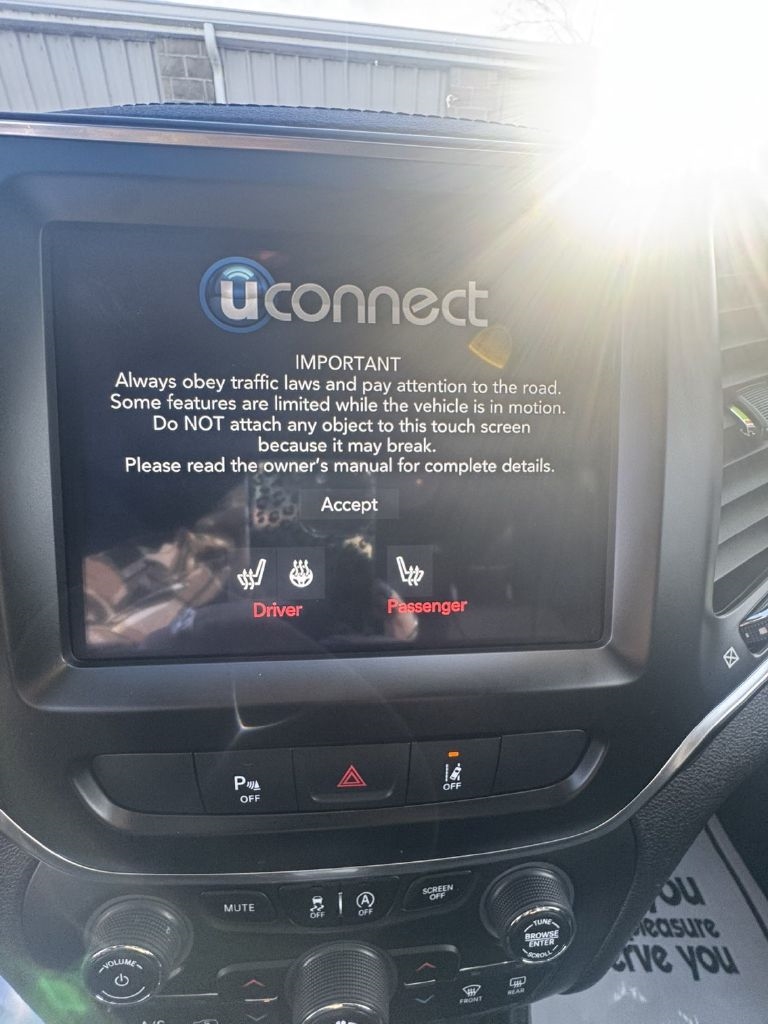 Jeep Cherokee Latitude Lux 4WD 2021