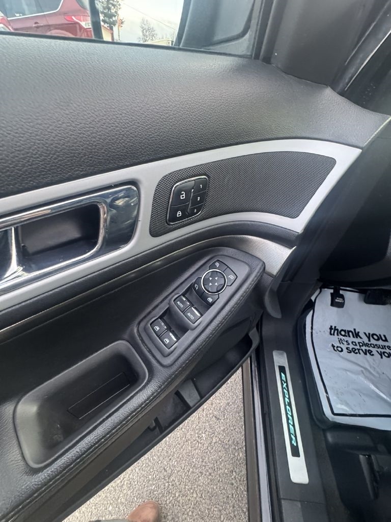 Ford Explorer Sport 4WD 2014