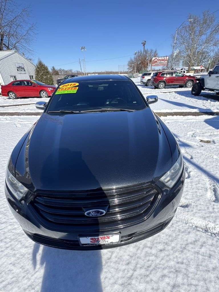 Ford Taurus Limited FWD 2015