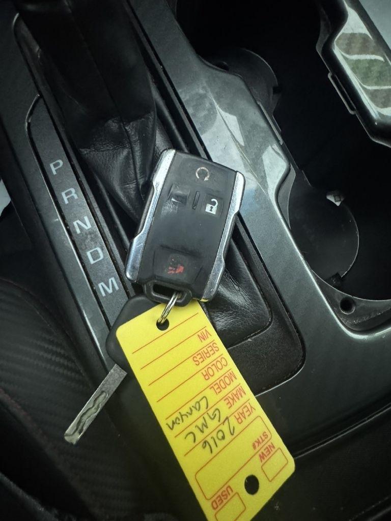 GMC Canyon SLE Crew Cab 4WD 2016