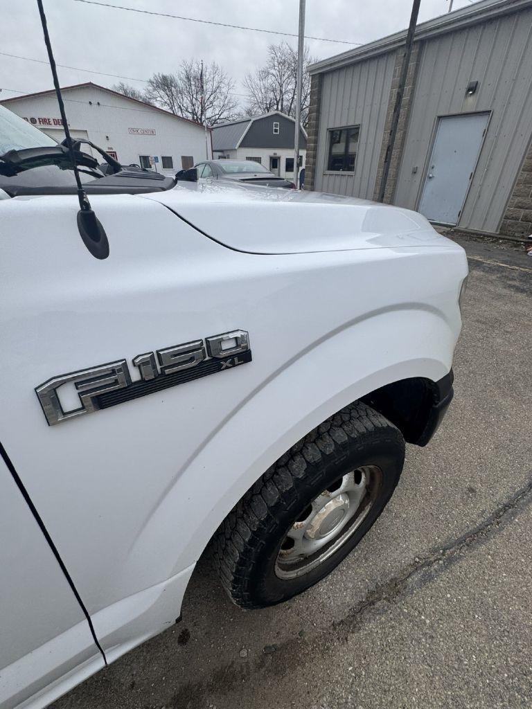 Ford F-150 XL 8-ft. Bed 2WD 2017